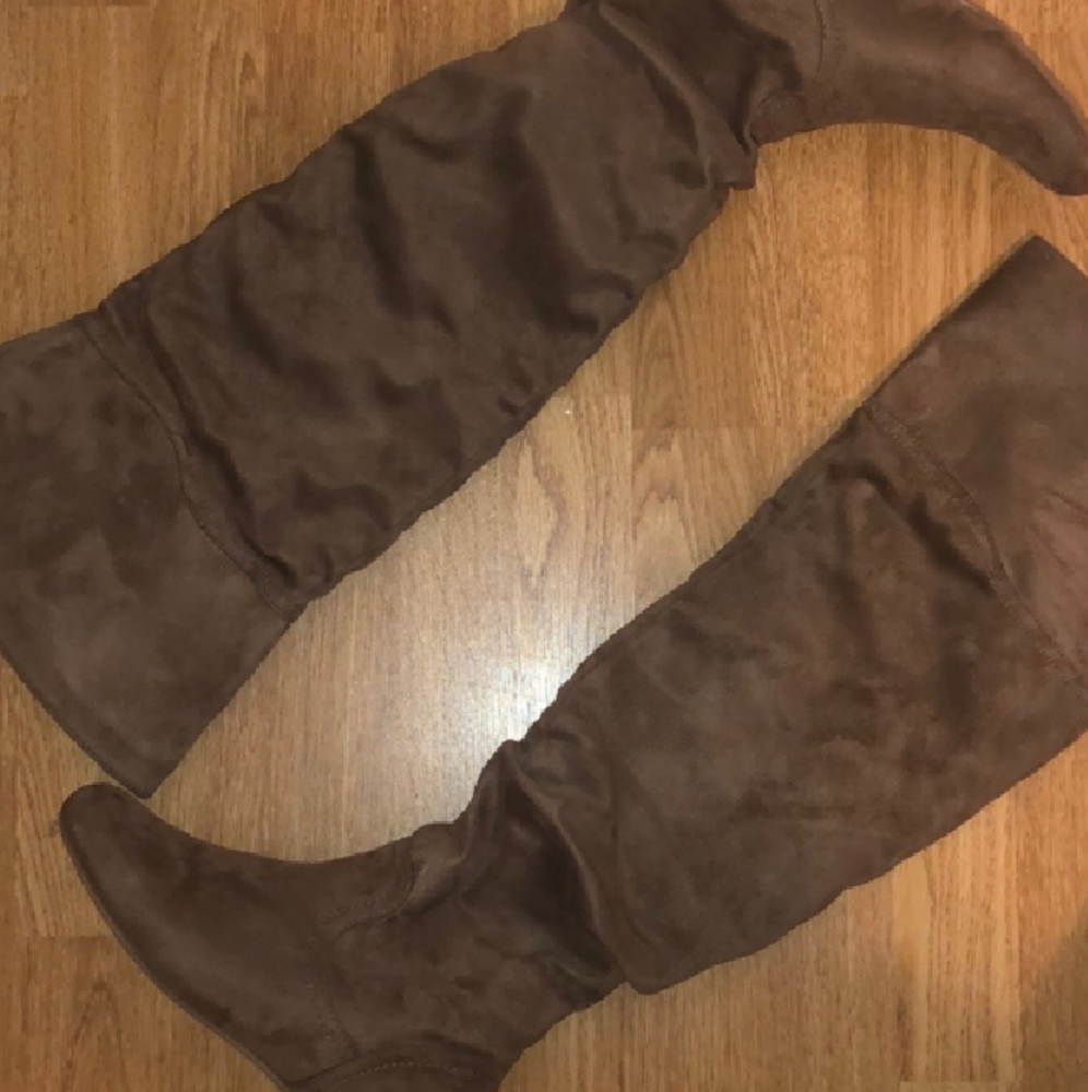 Over the knee boots Charlotte Russe